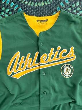 True Fan Series Oakland Athletics MLB Baseball Jersey Green Yellow Size L